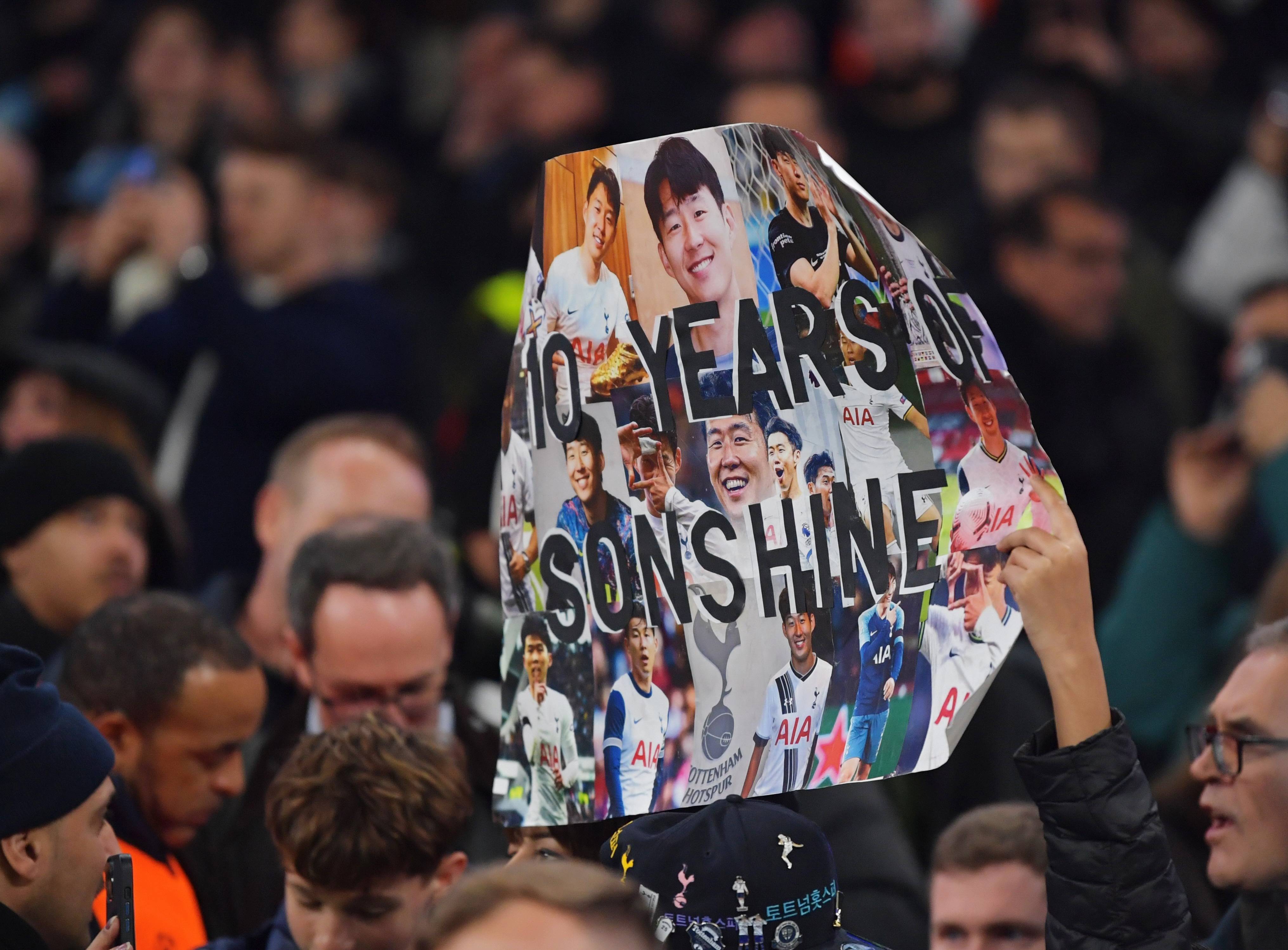 关于热刺遗憾出局，罗马成功晋级欧国联半决赛的信息